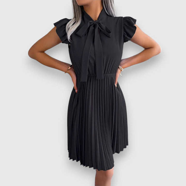Azura | Elegantní Šaty Florencie s Jemným Výstřihem Stylu