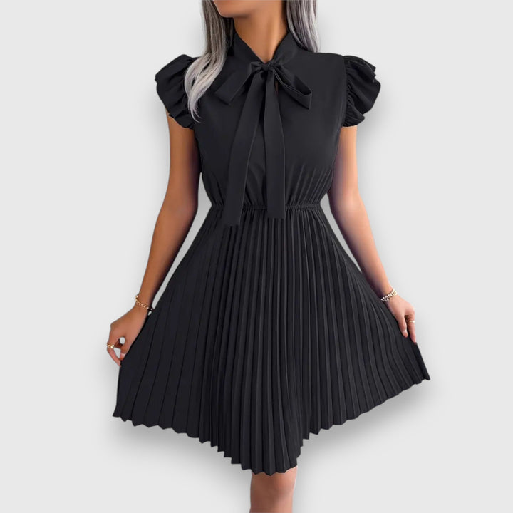 Azura | Elegantní Šaty Florencie s Jemným Výstřihem Stylu